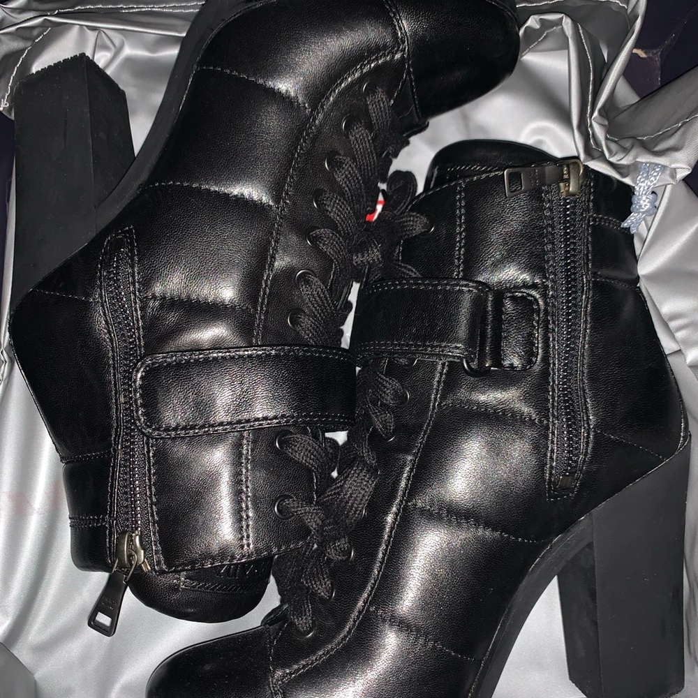 Prada black heeled boots - Picture 8 of 14